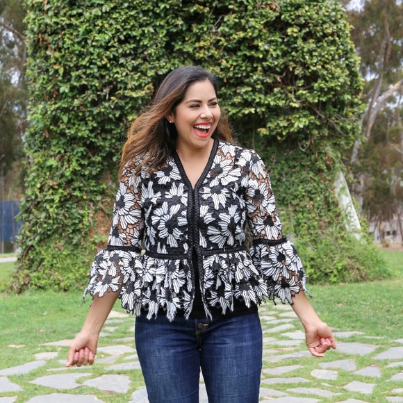 Flower Crochet Peplum Top - Picture 2 of 8